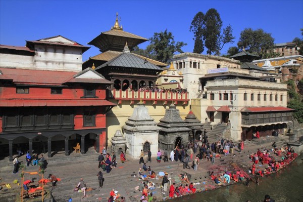 加德满烧尸庙(Pashupatinath Temple)