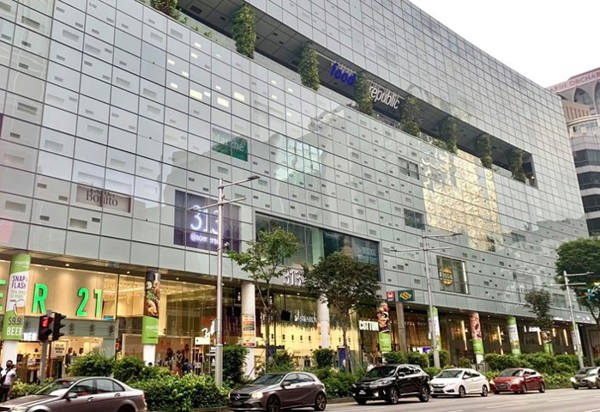 313索美塞购物中心(313@somerset)
