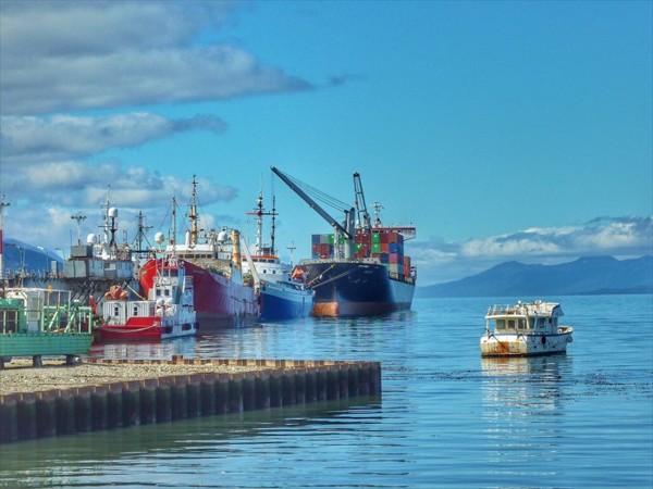 乌斯怀亚商业港(Puerto Comercial Ushuaia)