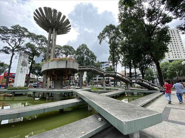 乌龟湖广场(Turtle Lake)