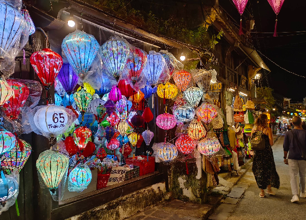 会安夜市(Hoi An Night Market)