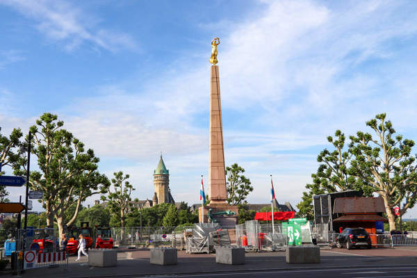 卢森堡宪法广场(Place de la Constitution)