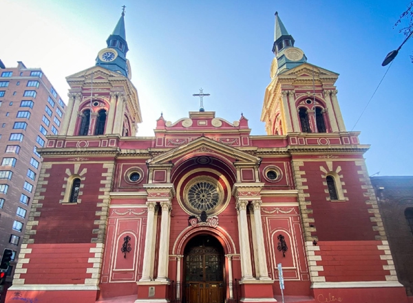 圣地亚哥圣母赎虏圣殿教堂(Basílica de la Merced)