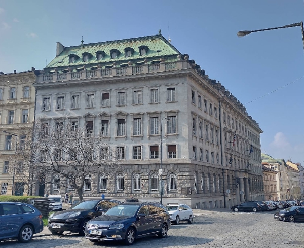 佩切克宫(Petschek Palace)