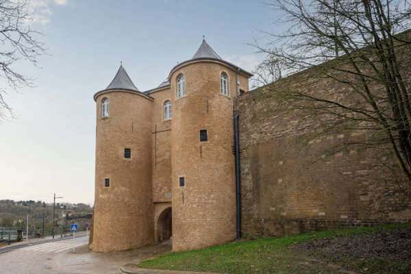 卢森堡三塔(Luxembourg Three Towers)