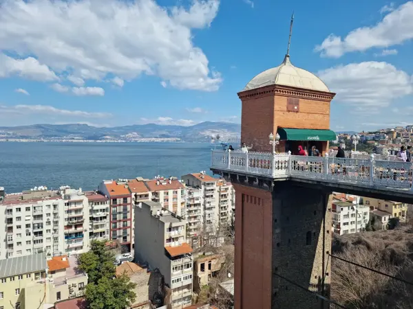 伊兹密尔大电梯(İzmir Tarihi Asansör)