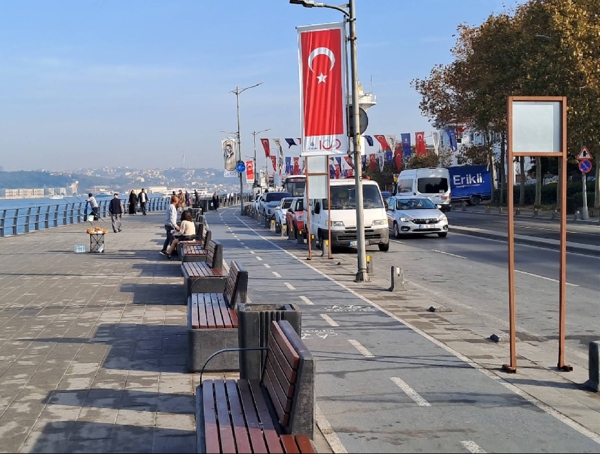 于斯屈达尔滨海步道(Uskudar Coast Walkway)